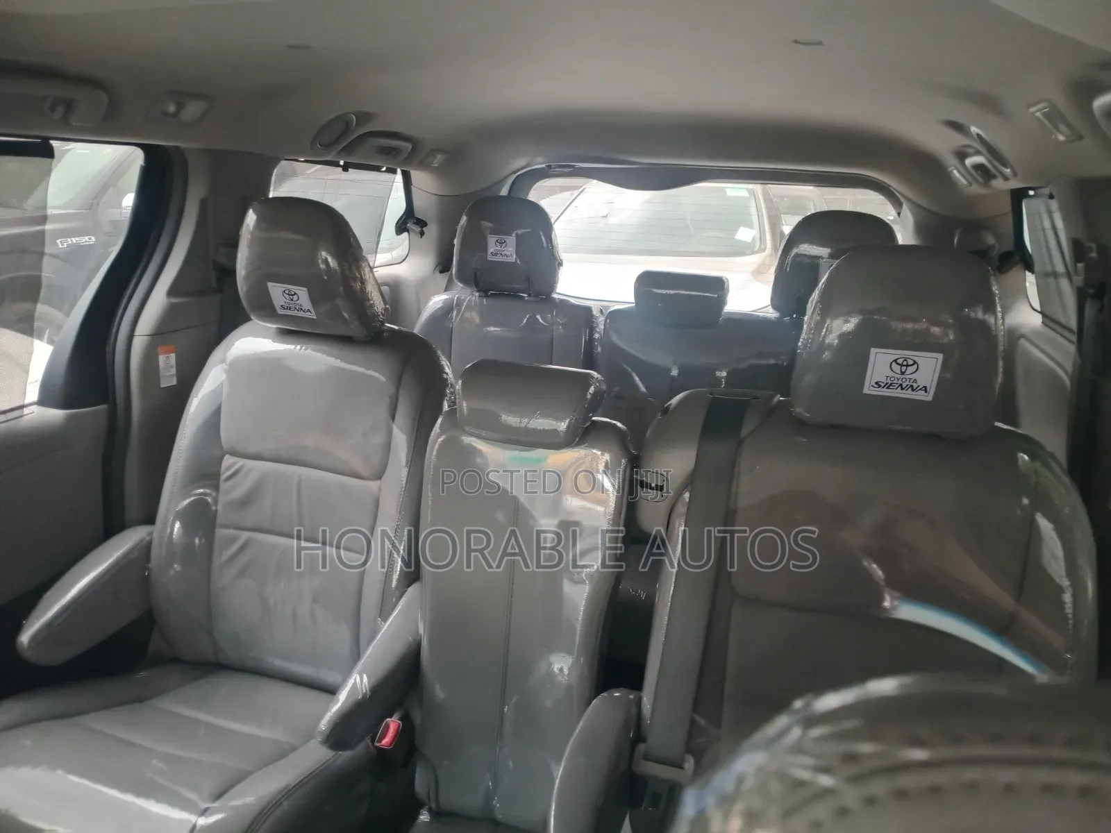 Toyota Sienna 2016 Gray