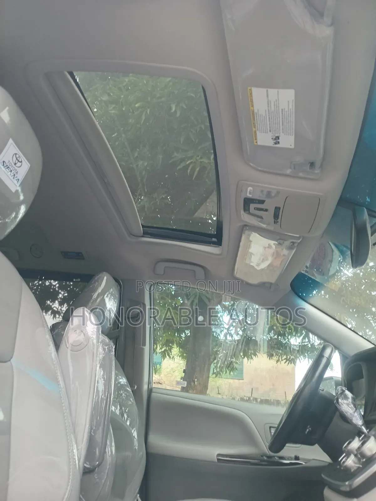 Toyota Sienna 2016 Gray
