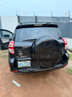 Toyota RAV4 2.5 4x4 2010 Black
