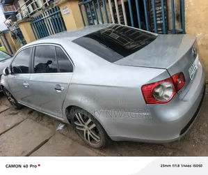 Volkswagen Jetta 2009 Silver