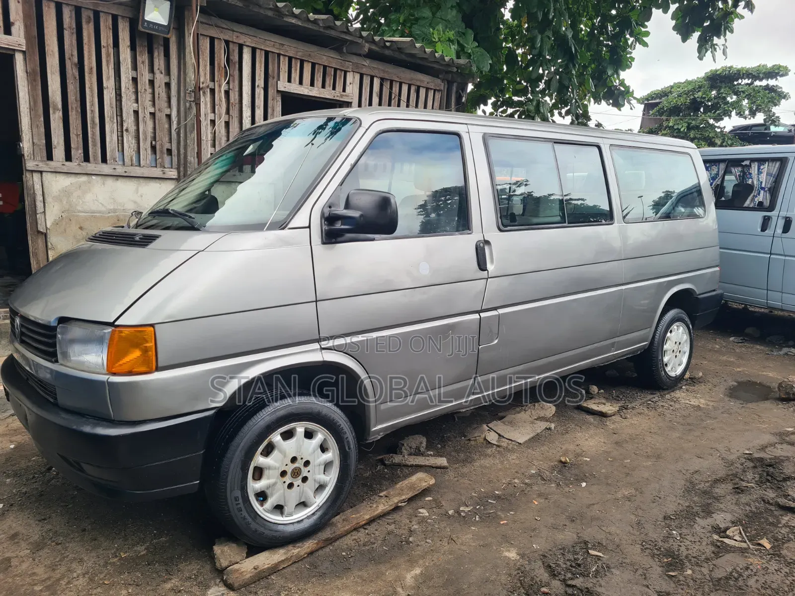 Volkswagen Transporter 2003 Grey