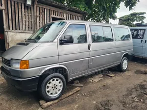 Volkswagen Transporter 2003 Grey