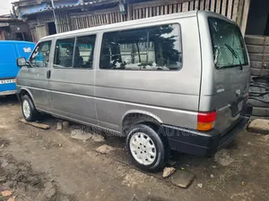 Volkswagen Transporter 2003 Grey