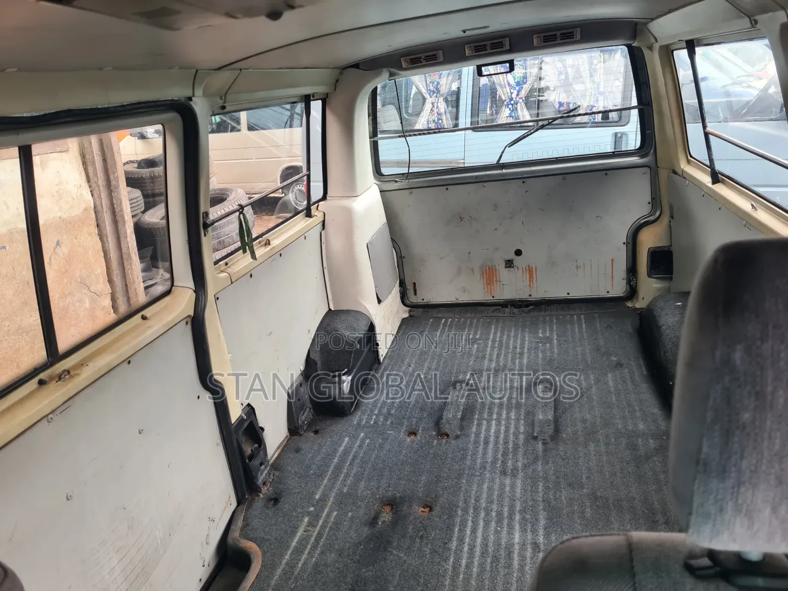 Volkswagen Transporter 2003 Grey