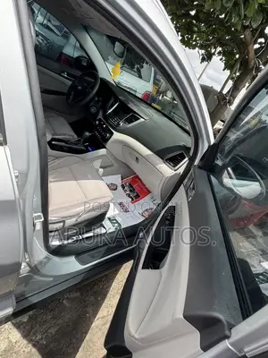 Hyundai Tucson 2015 Silver