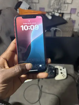 Apple iPhone XR 64 GB Red