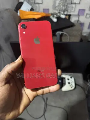 Apple iPhone XR 64 GB Red