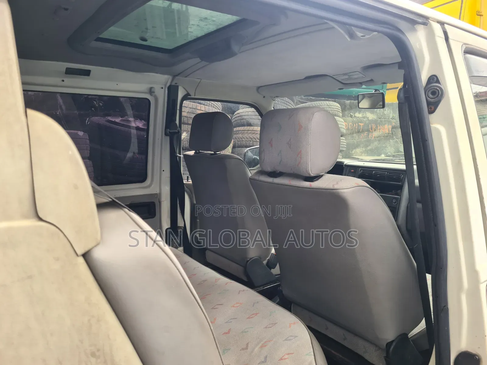 Volkswagen Transporter 2003 White