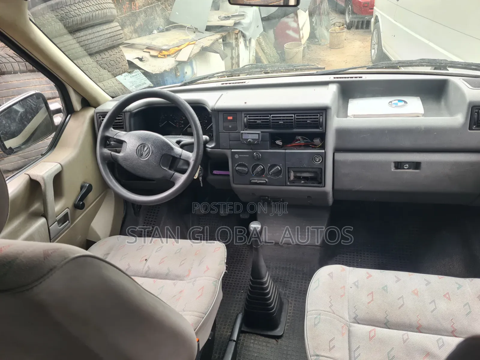 Volkswagen Transporter 2003 White