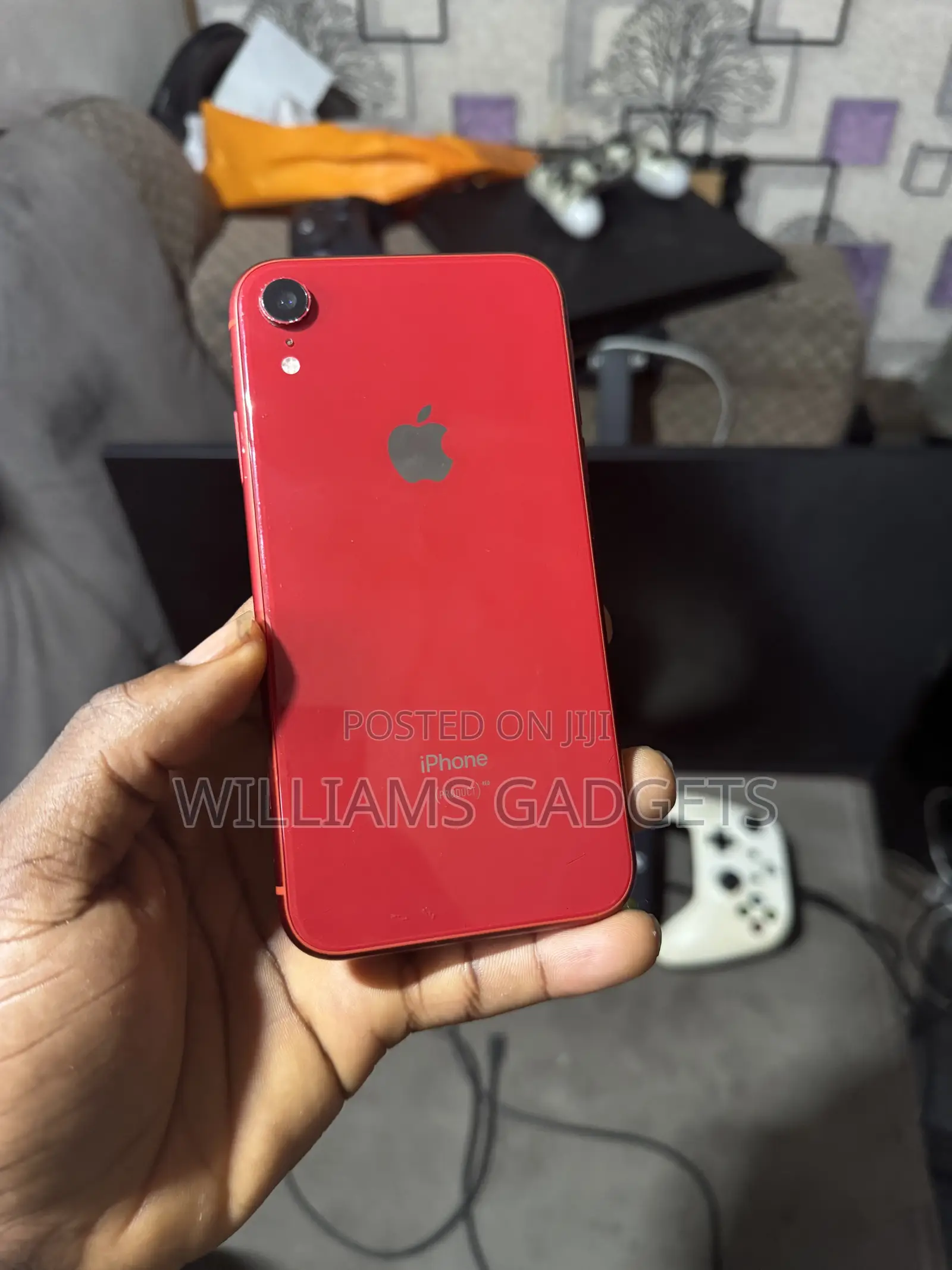 Apple iPhone XR 64 GB Red