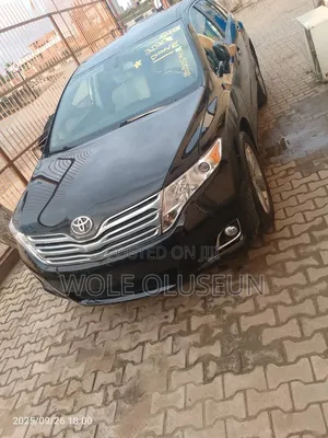 Toyota Venza LE 2012 Black