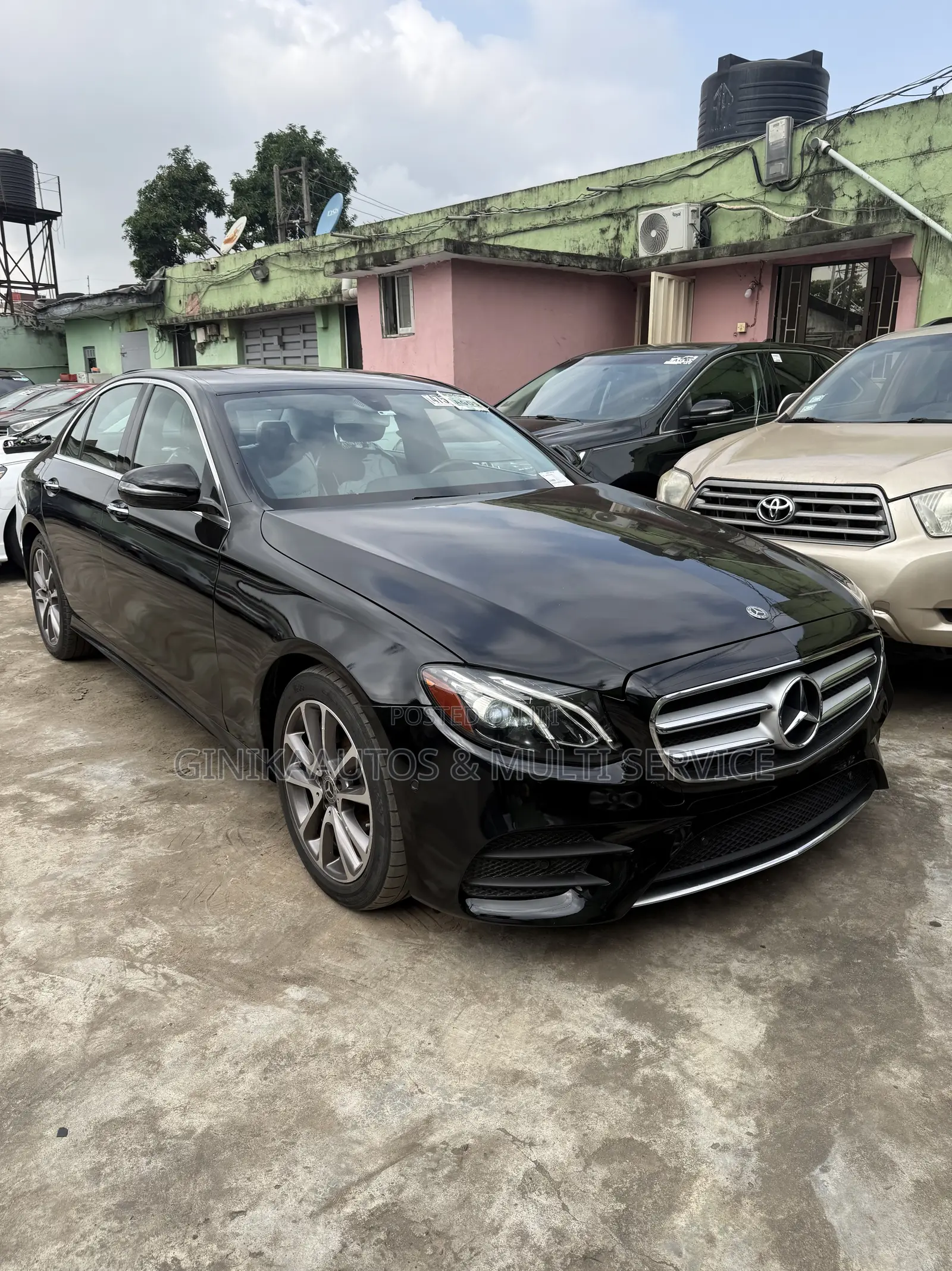 Mercedes-Benz E400 2018 Black