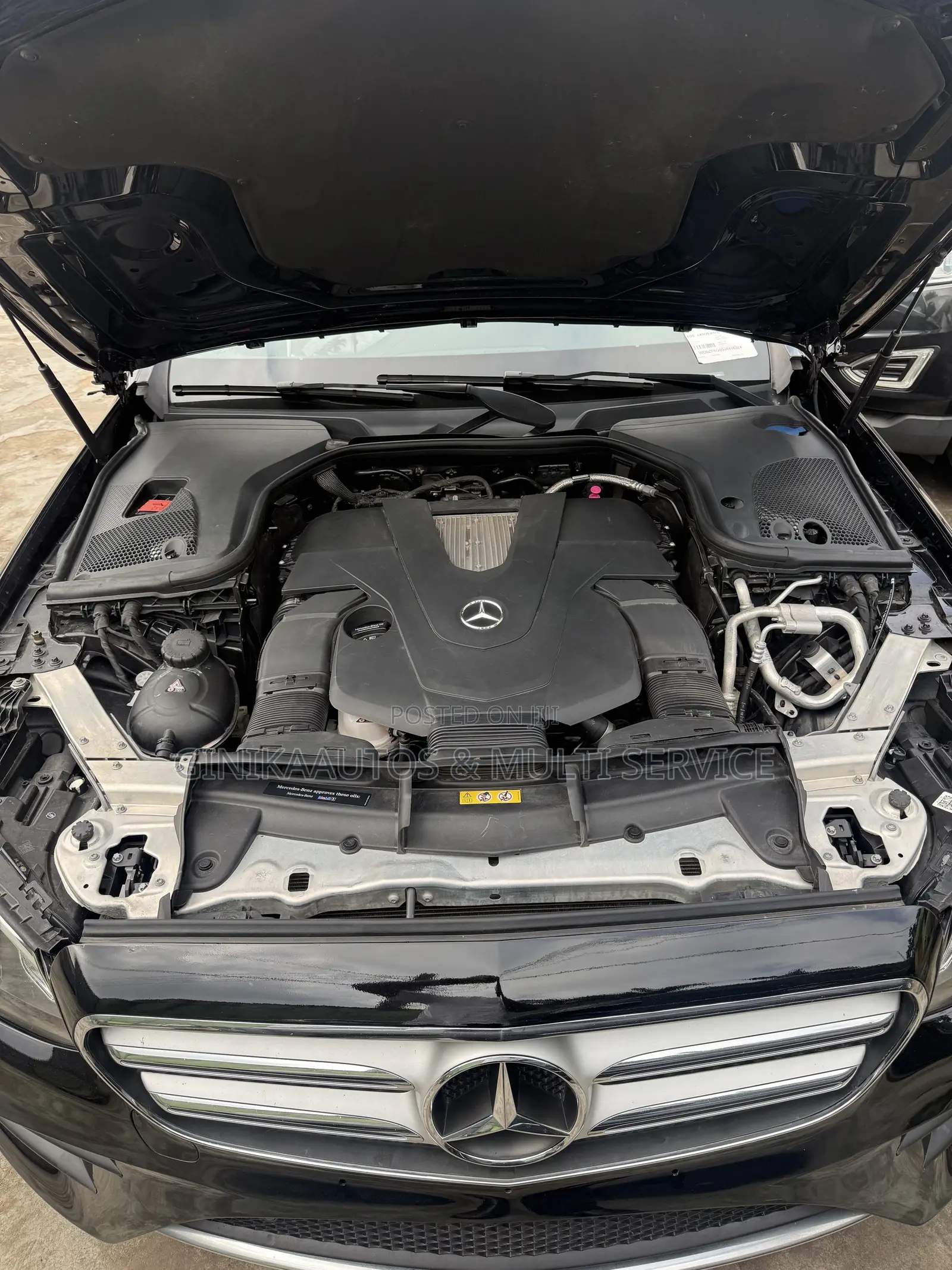 Mercedes-Benz E400 2018 Black