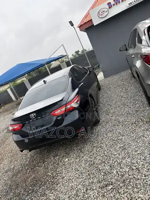 Toyota Camry 2019