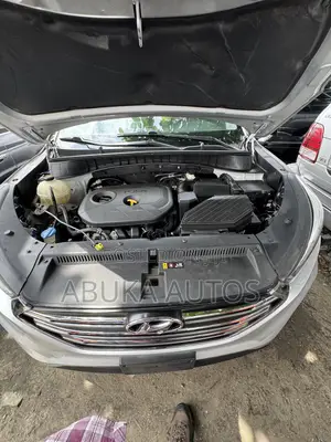 Hyundai Tucson 2015 Silver