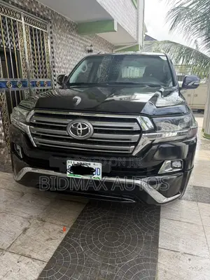 Toyota Land Cruiser 4.0 V6 GL 2012 Black