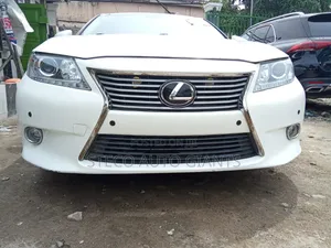 Lexus ES 2014 White