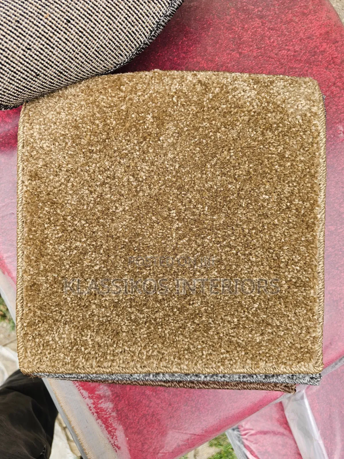 Foreign Wall to Wall Carpet Rug in Abuja