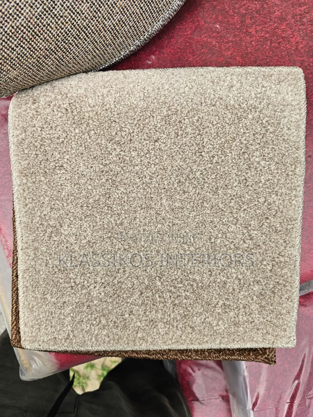 Foreign Wall to Wall Carpet Rug in Abuja