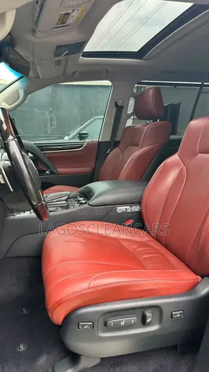 Lexus LX 570 (5 seats) AWD 2017 Silver