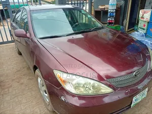 Toyota Camry 2004 Red