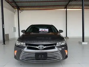 Toyota Camry 2016 Gray