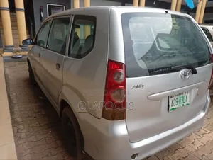 Toyota Avanza 2005 Silver