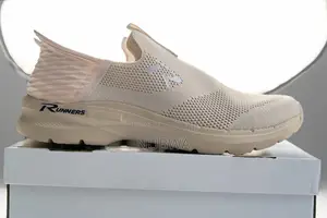 Runner Shoe