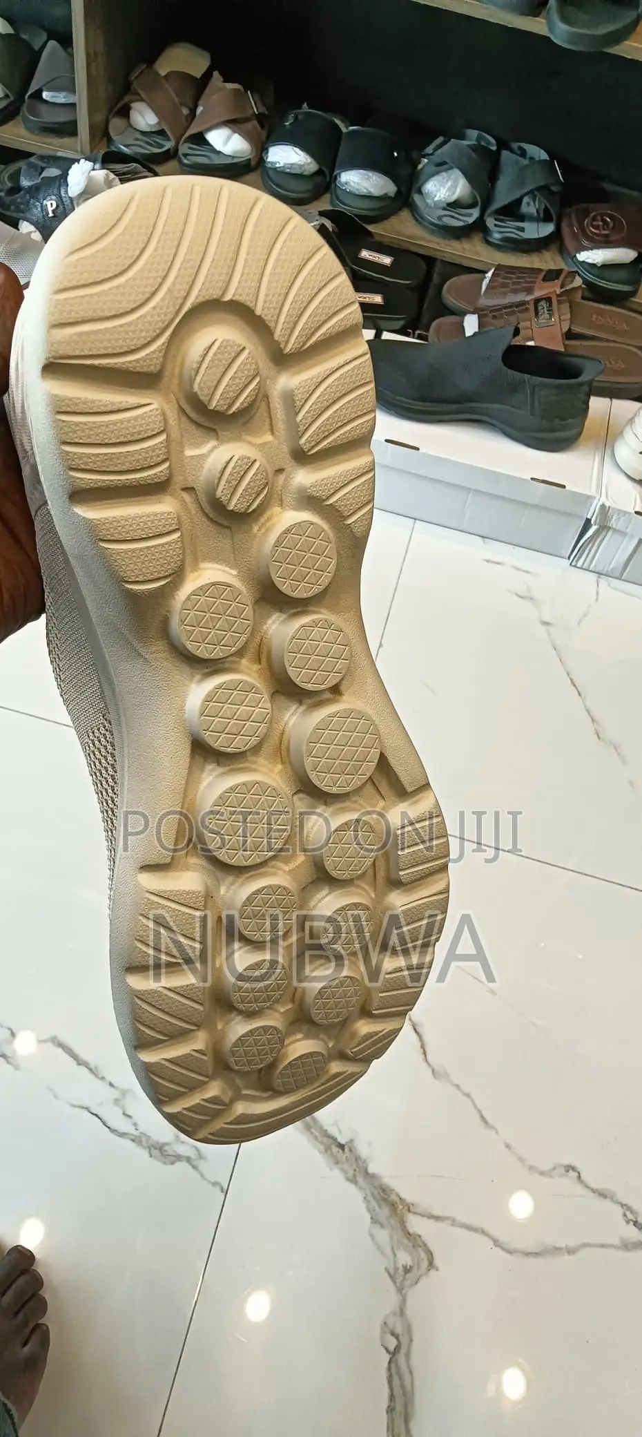 Runner Shoe