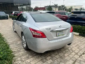 Nissan Maxima 2012 Silver
