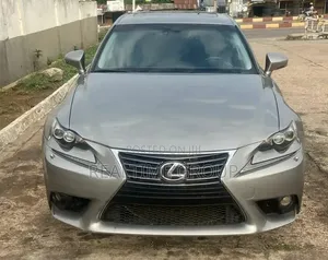 Lexus IS 2015
