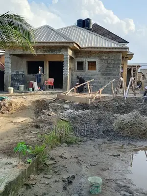 Professional Bricklayer | Block Laying, Fence, Plastering | Lagos