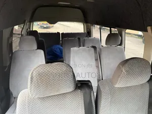 Toyota HiAce 2014 White