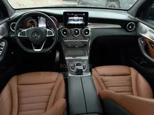 Mercedes-Benz GLC-Class 2019 Black