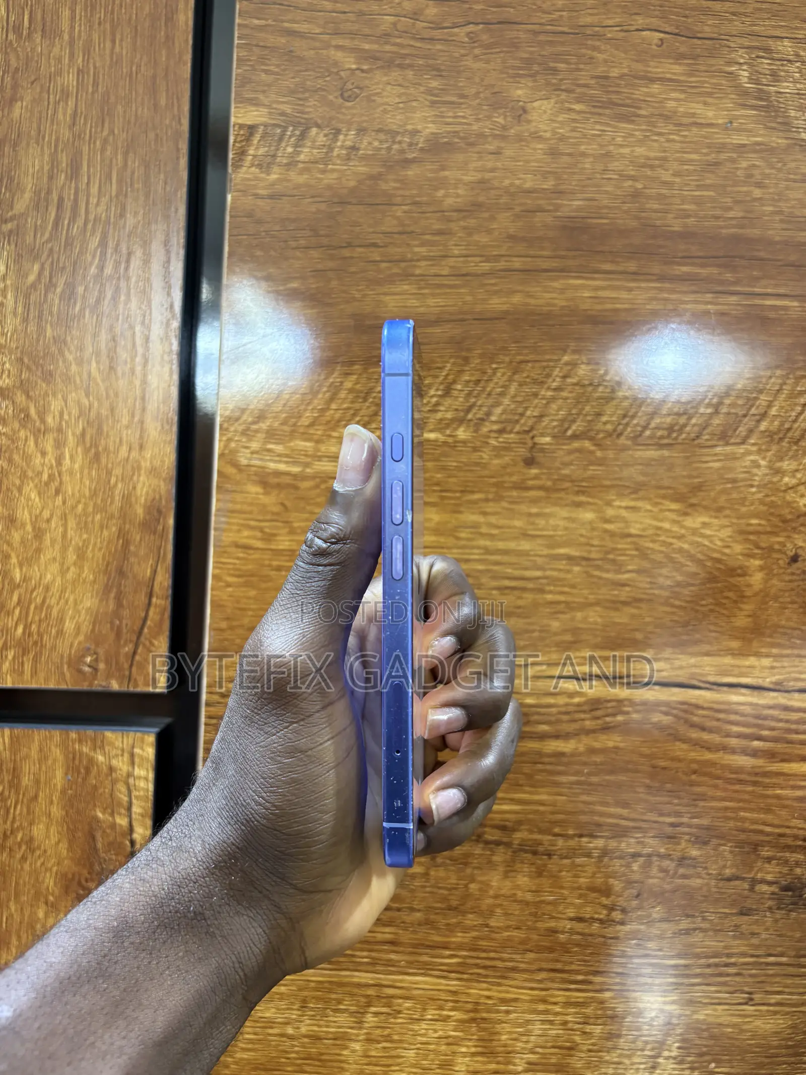 Apple iPhone 16 128 GB Blue