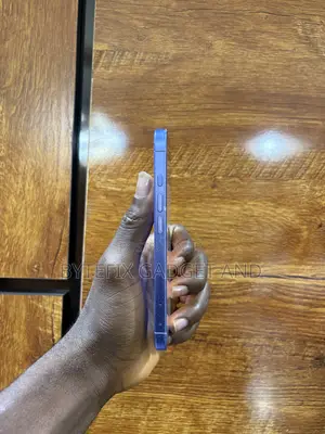 Apple iPhone 16 128 GB Blue