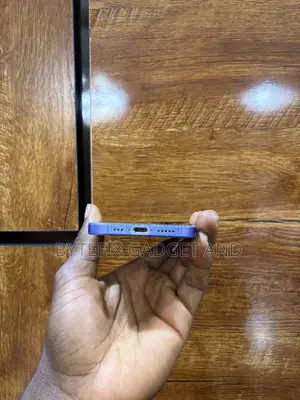 Apple iPhone 16 128 GB Blue