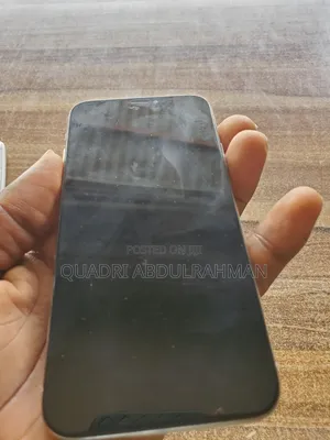 Apple iPhone X 64 GB White