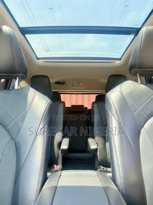 Toyota Highlander Platinum 2022 Blue