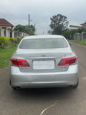 Lexus ES 350 2011 Silver