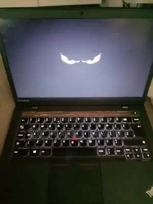 Laptop Lenovo ThinkPad X1 Carbon 8GB Intel Core i5 SSHD (Hybrid) 256GB