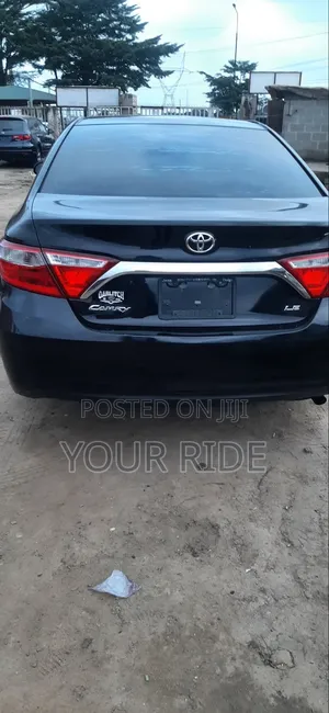 Toyota Camry 2015 Black