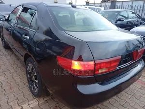 Honda Accord 2005 Black