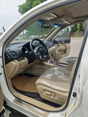 Toyota Highlander Limited 2012 White