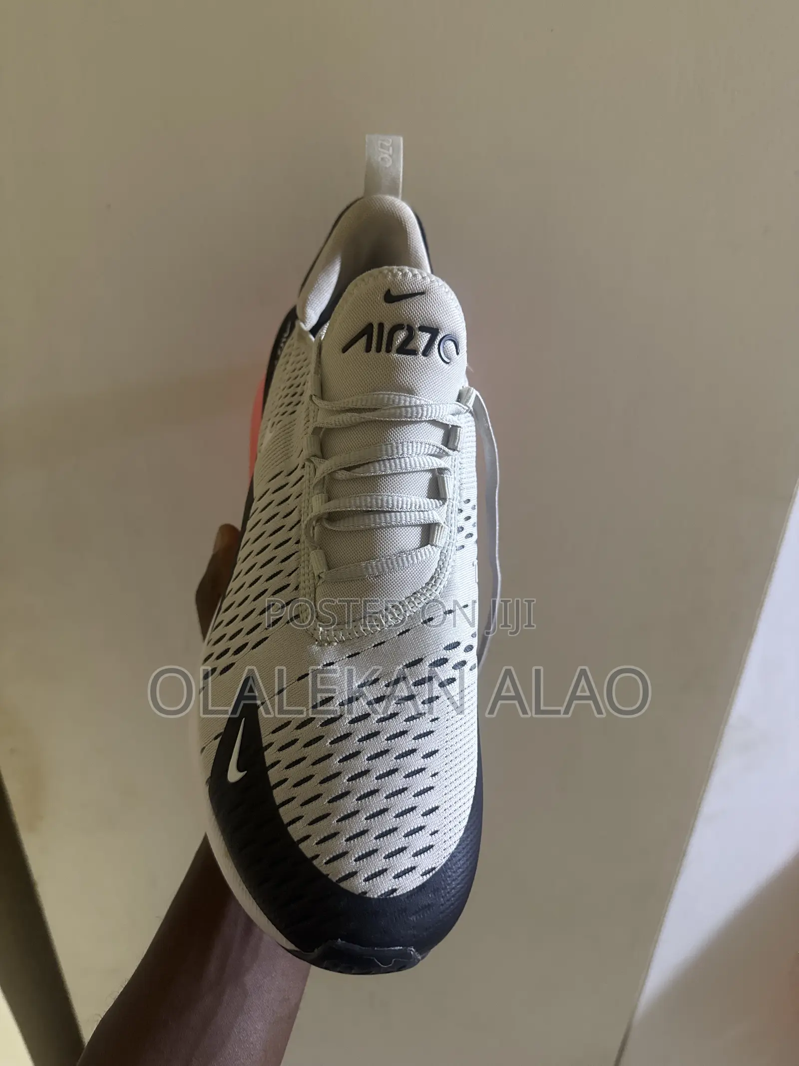 Nike Air Max 270