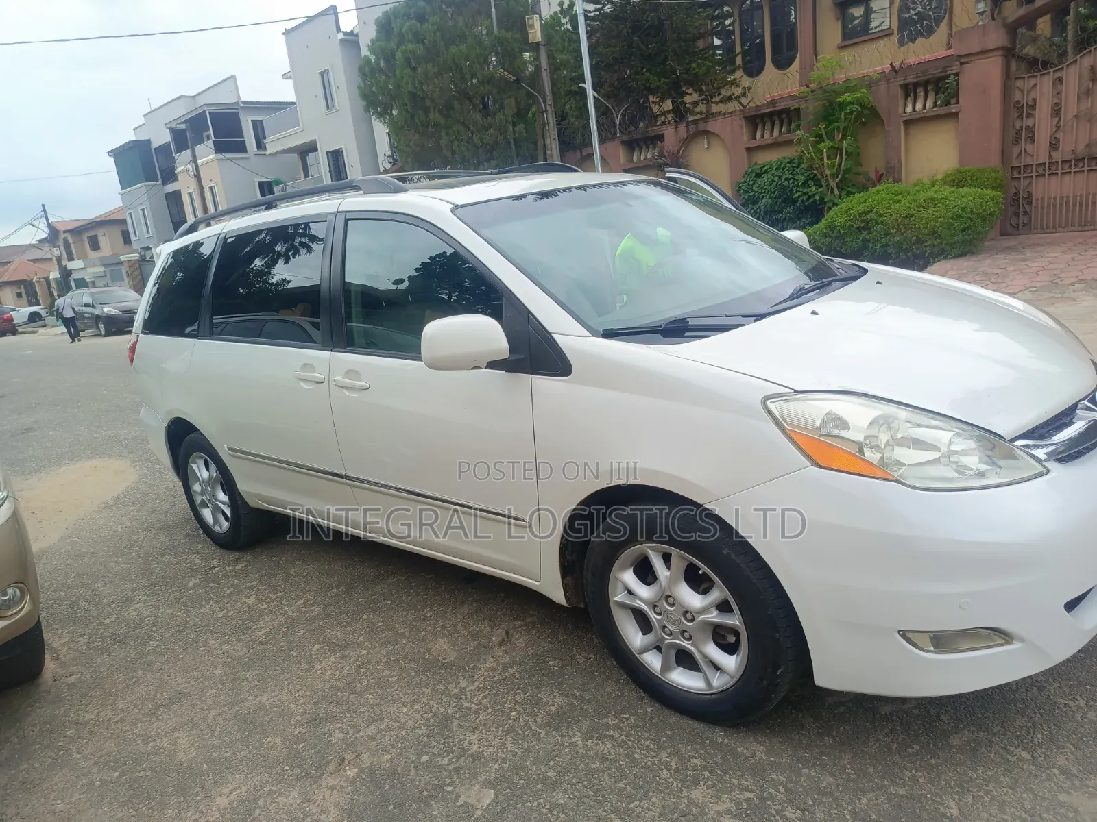 Toyota Sienna 2007 White