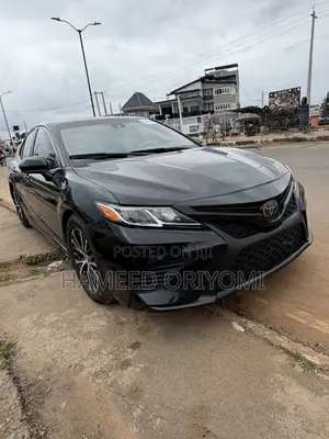 Toyota Camry 2019 Black