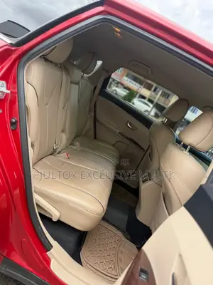 Toyota Venza XLE 2015 Red