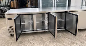 3 Doors Stainless Steel Undercounter Refrigerator Description