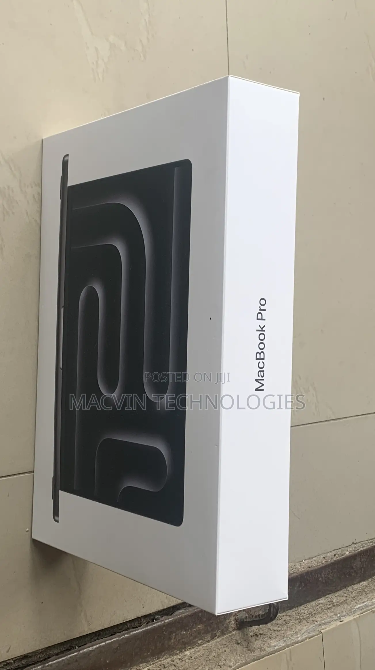 New Laptop Apple MacBook 24GB Intel Core i5 SSD 1T